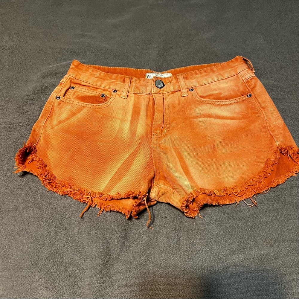 Free People Rust Color Frayed Hem Women's Shorts Size 27